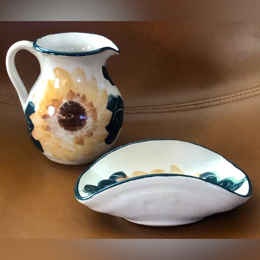 Vintage Cagle Rd Hand-Painted Sunflower Ceramic Flower Pitcher and Bowl